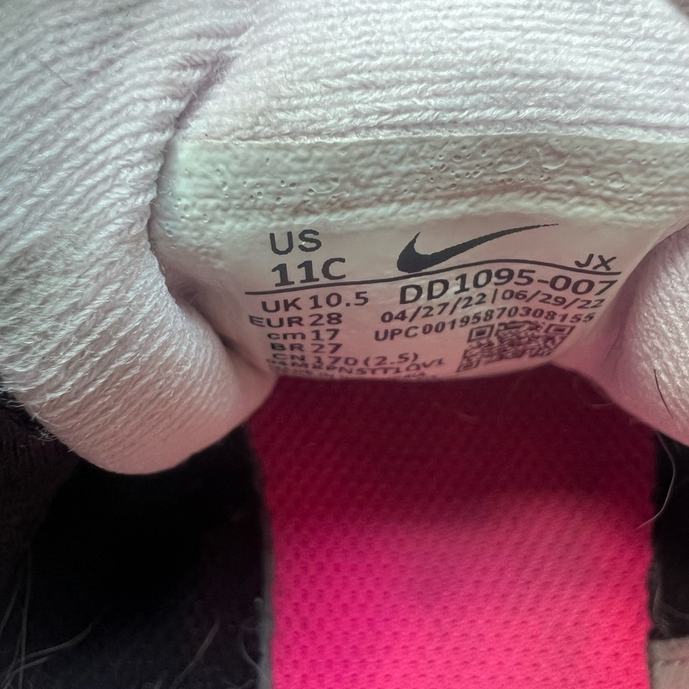 Nike Kids Black Sneakers with Pink Swoosh - Picture 5 of 6